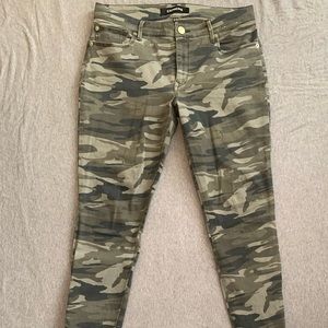 Express Camouflage Jeans